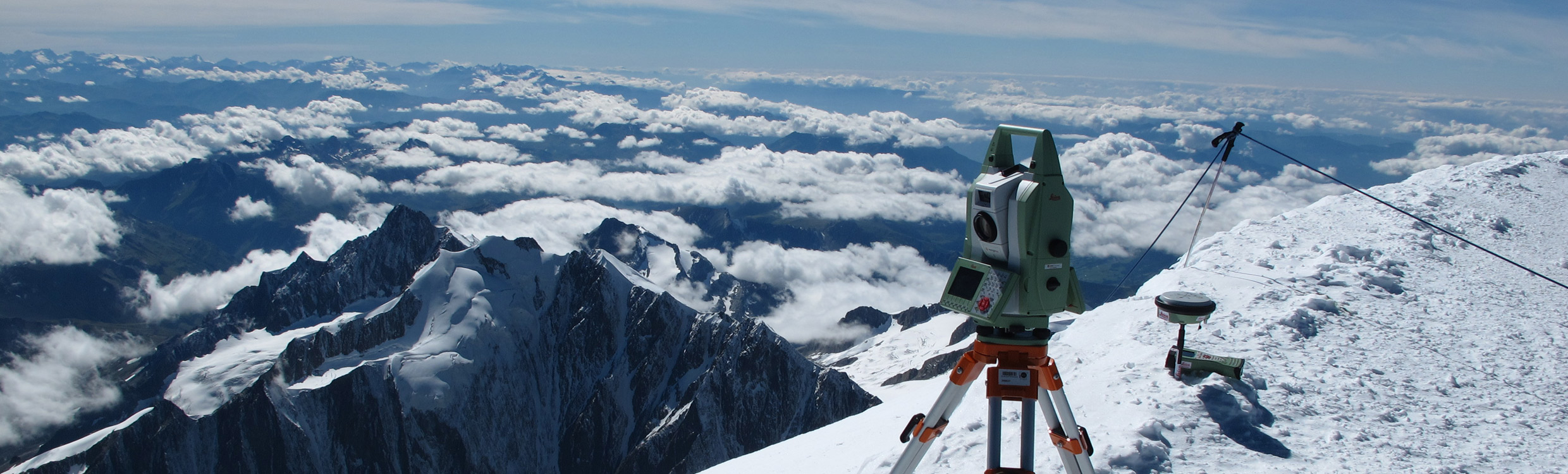 ヨーロッパの最高峰をスキャン